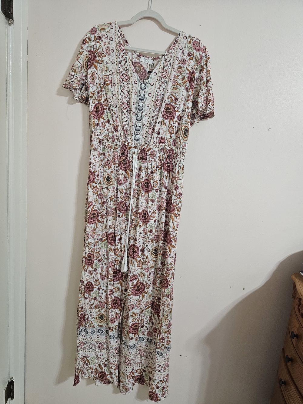 Floral Sz 20/1X Boho Maxi Dress - Cream with Rose Print Pinup Fashion NWT